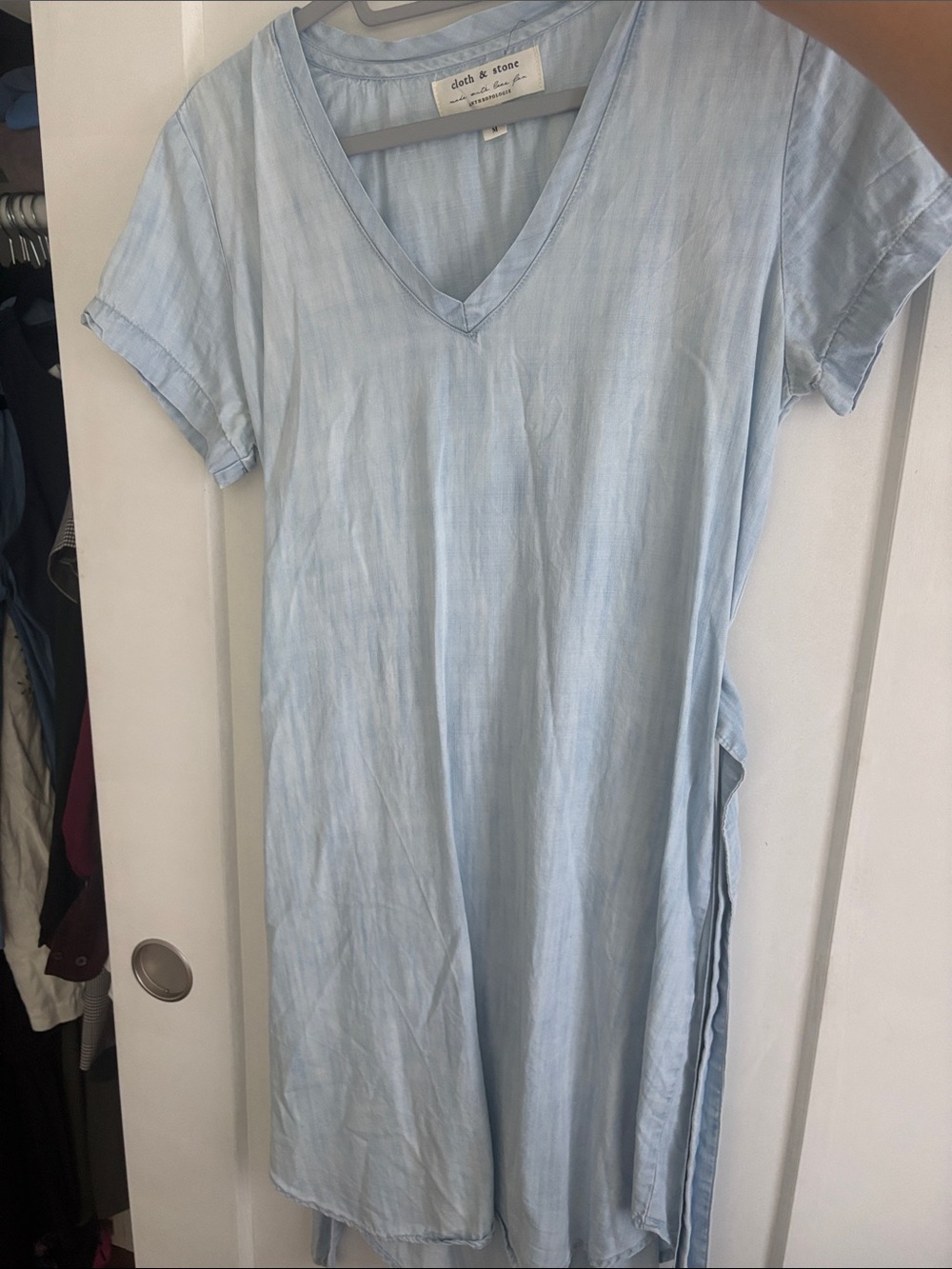 cloth & stone pale blue V-neck tunic dress